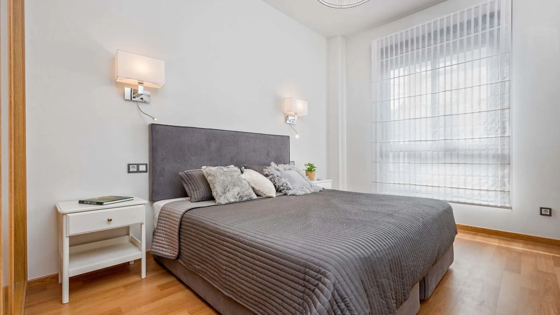 Apartamento Lupa Malaga 0*,